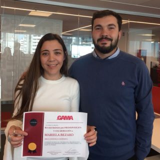 Mari (Logística y Depósito): Predisposición y Colaboración